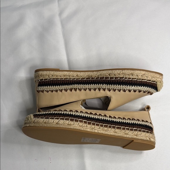 Chico's Tan Espadrille Flats with Jute Sole - Picture 6 of 8